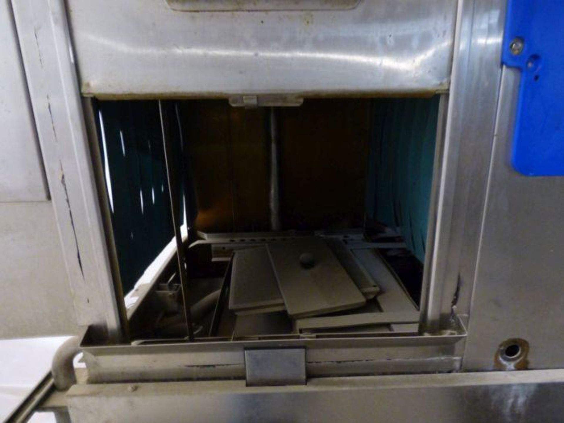Hobart Conveyor Dishwasher - Image 3 of 7