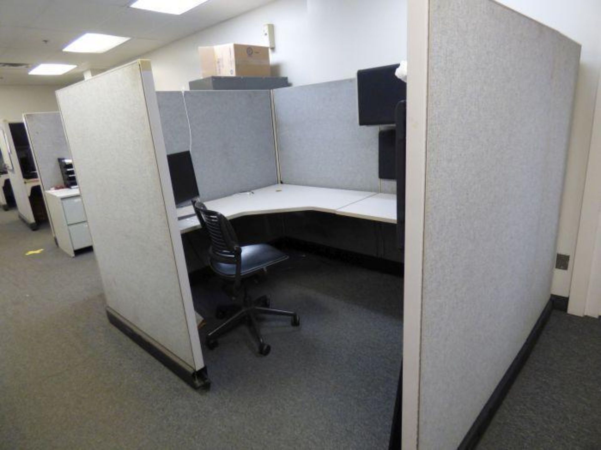 Herman Miller Office Cubicles - Image 7 of 12