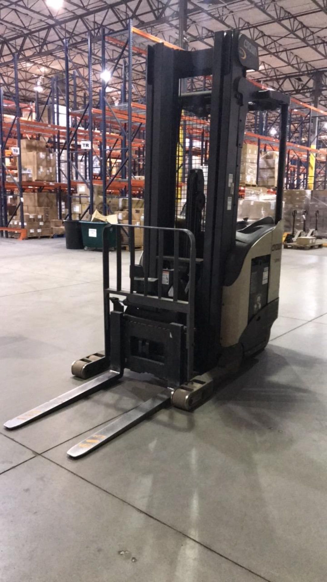 Reach Truck - Image 3 of 9