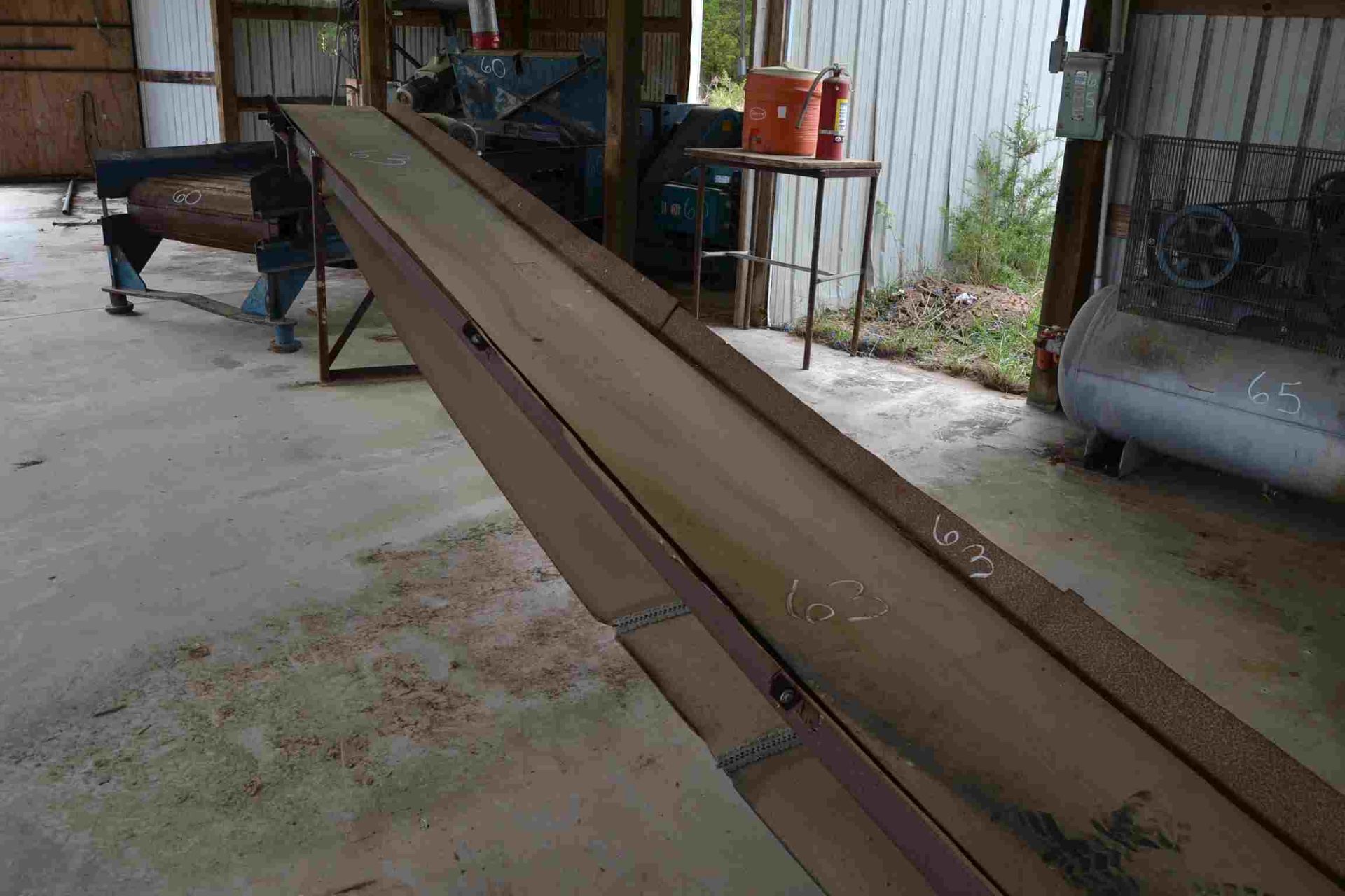 18"X20' INCLINE BELT CONVEYOR W/ ELECTRIC DRIVE LOCATED SITE 1