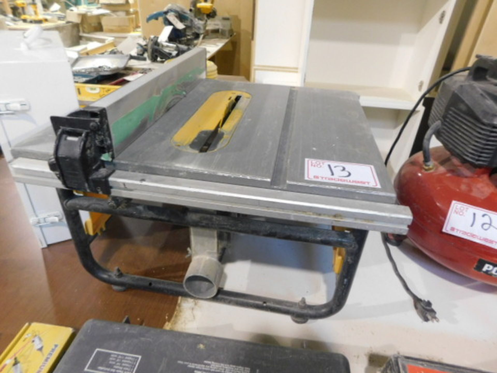 DEWALT PORTABLE TABLE SAW