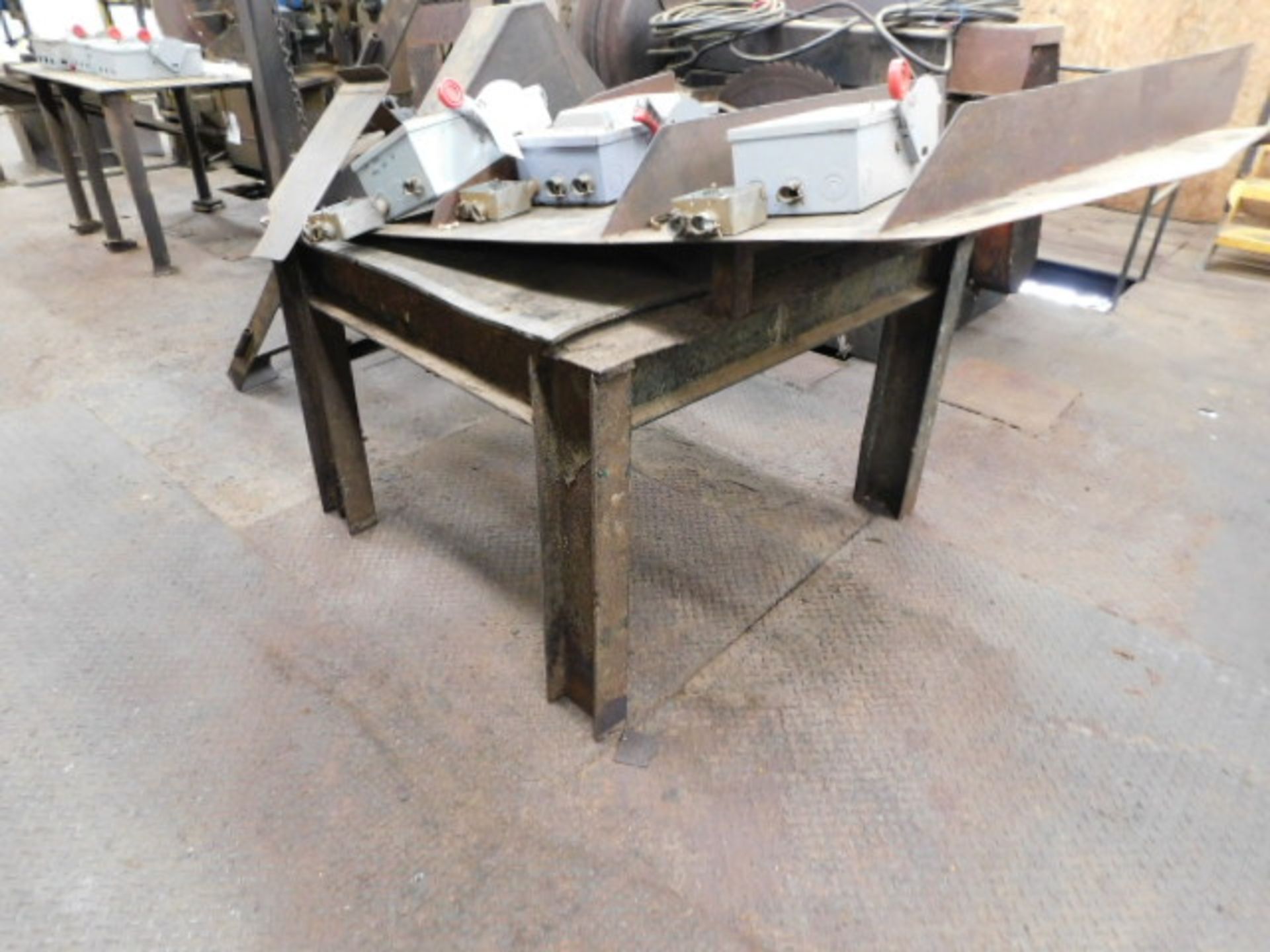 STEEL TABLE