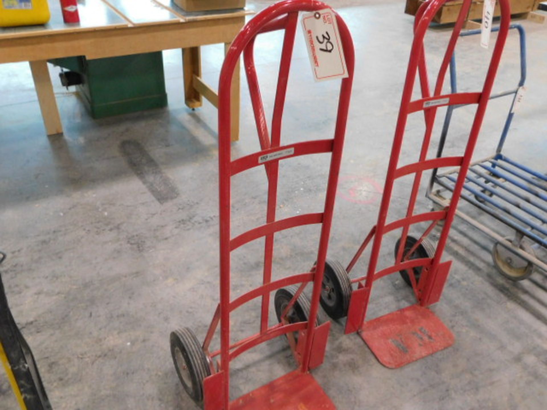 HAND TRUCK