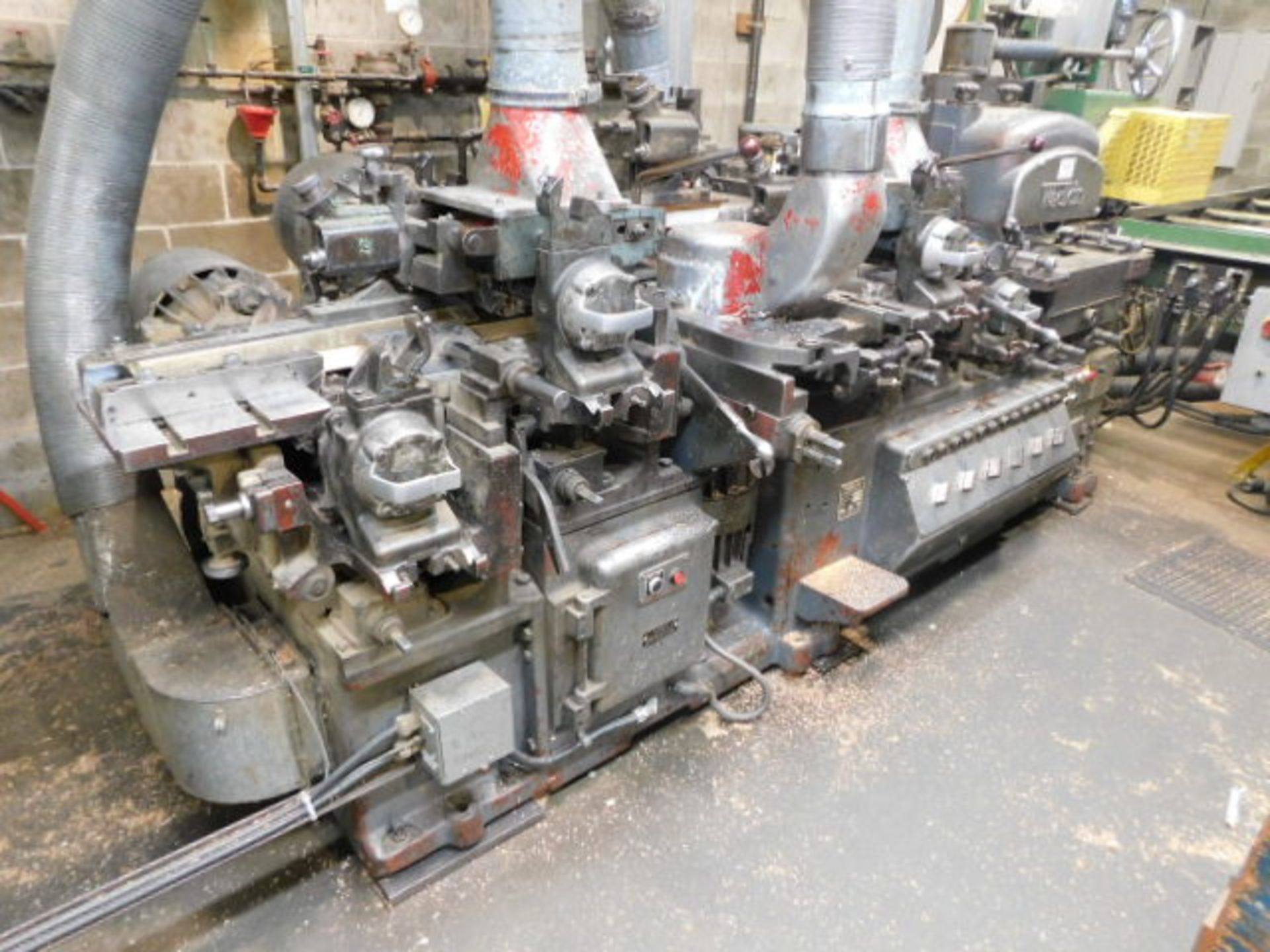 WADKIN FD 1172 6 HEAD MOULDER, 4 X 8, 180 F/MIN, JOINTED, 230/460V, VARIABLE FREQUENCY DRIVE - Image 3 of 4