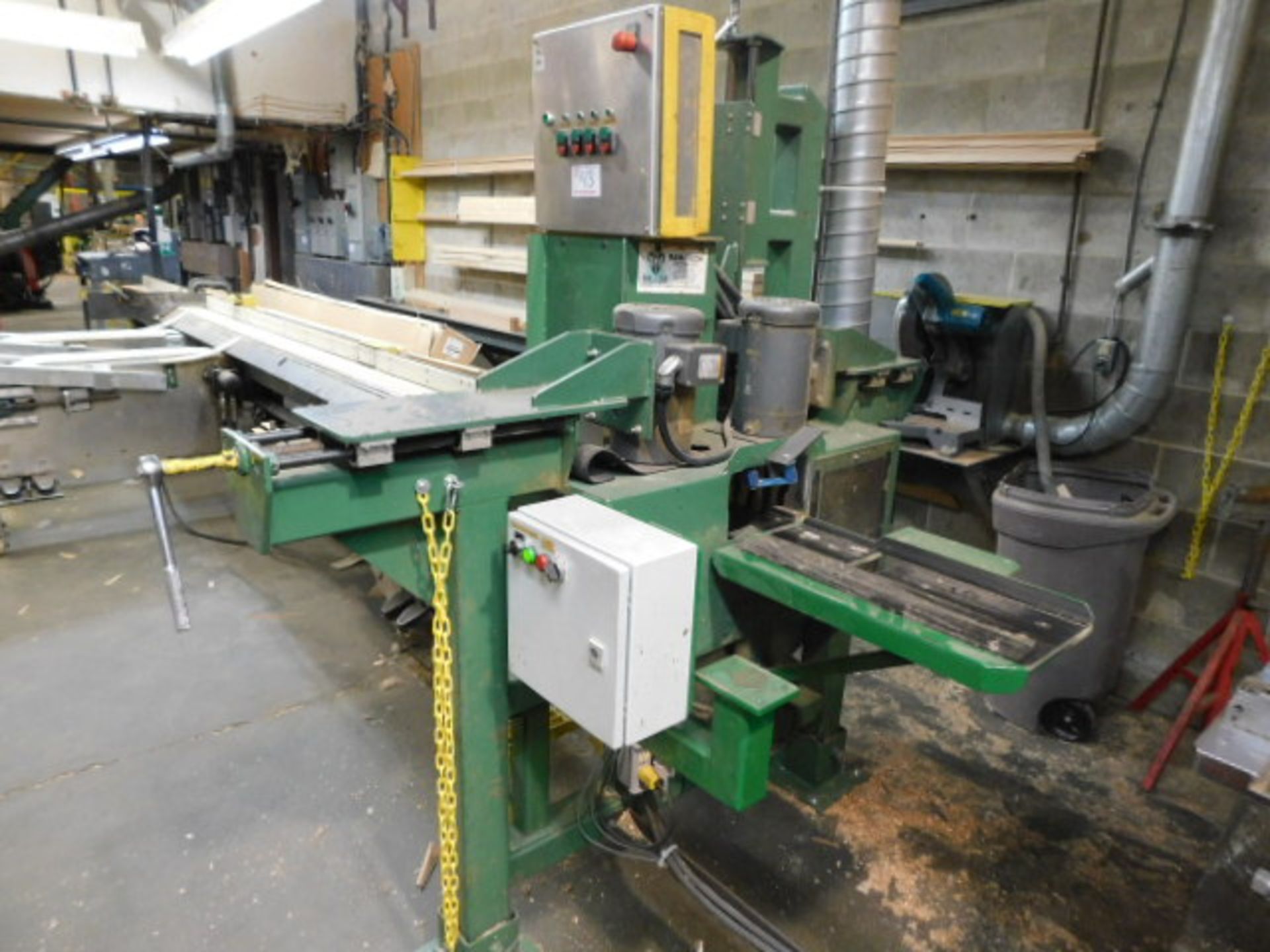 RAMTECH 4 HEAD SANDER, W/ HYDRAULIC OUTFEED W/ PHOTO EYES TO KICKER OUTFEED, SETUP STAND, SPARE