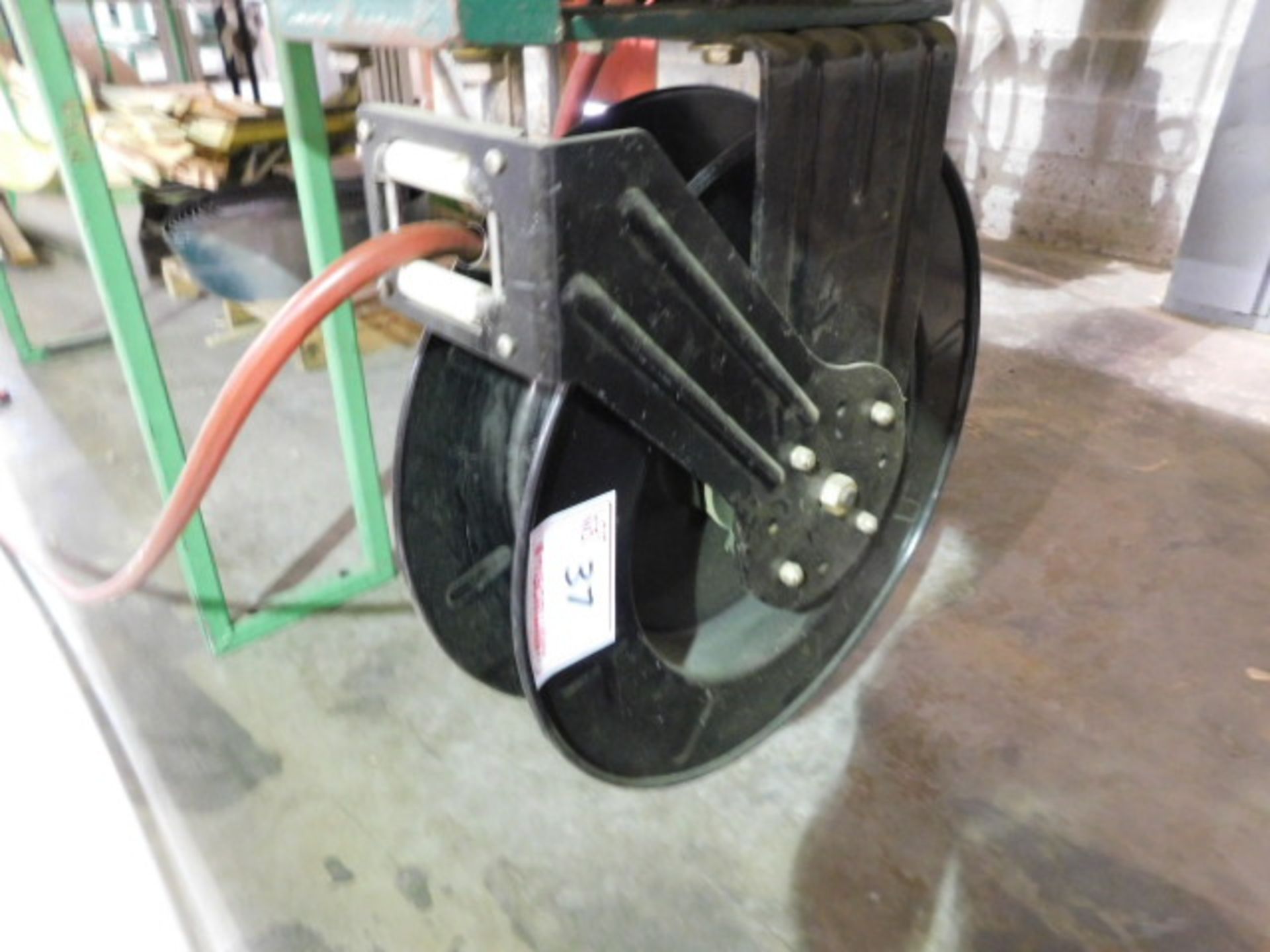 AIR HOSE REEL