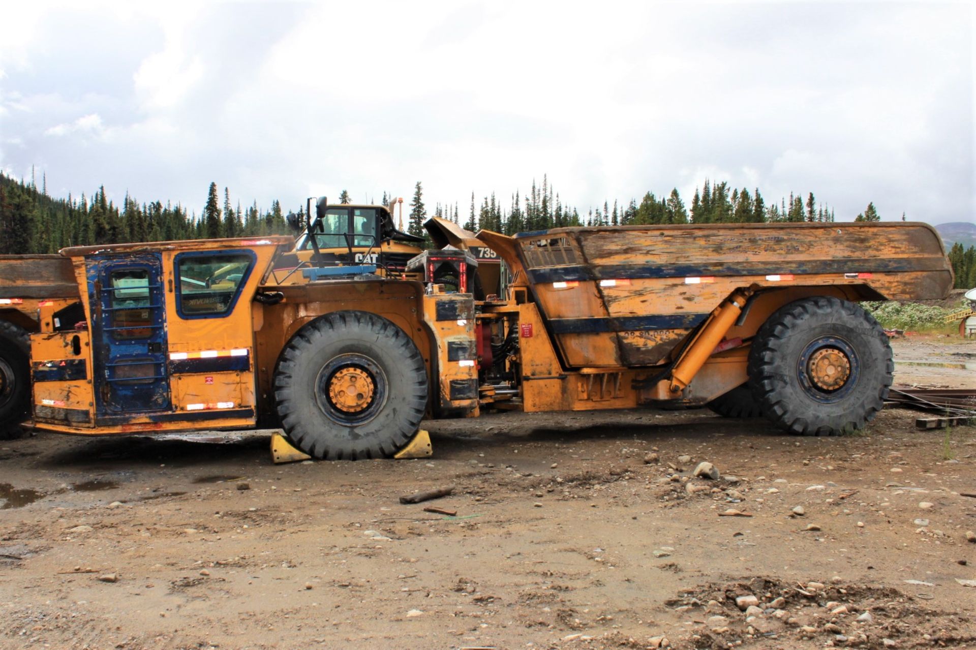 2014 RDH HM800?30 Mine Truck, 18.00-25 Tires; S/N 14-01316; Meter Shows 2,922 Hrs (Unit MT004);