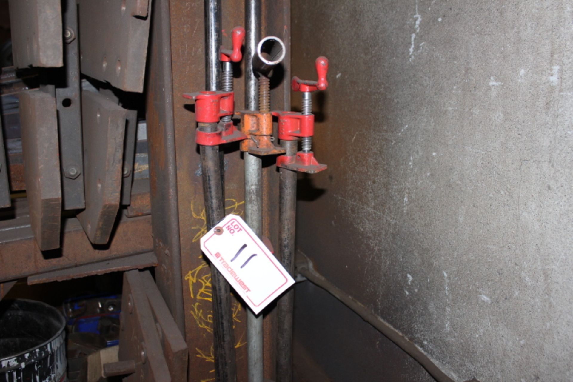 ASST. PIPE CLAMPS