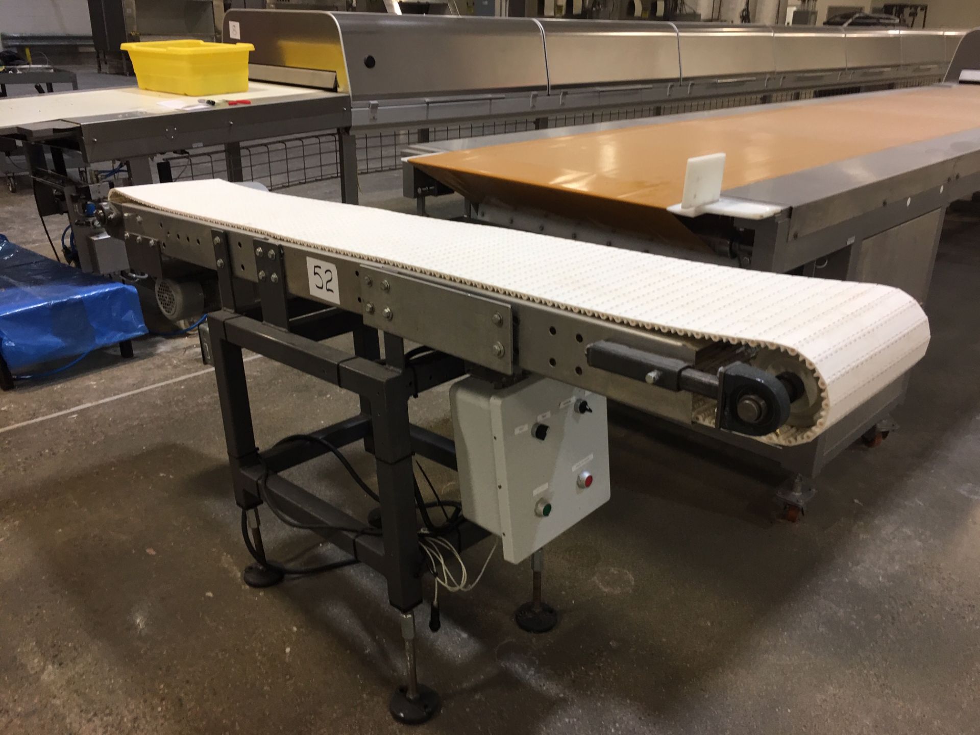 Belt Conveyor with 10" wide x 8' long plastic belt, stainless steel frame and drive - Image 2 of 2