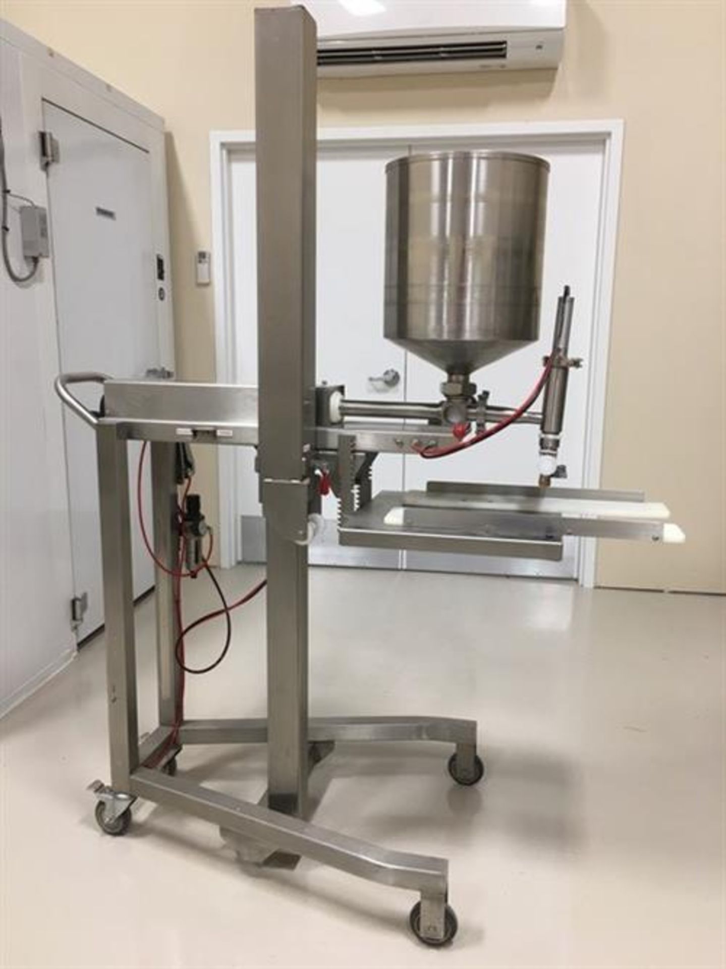 Unifiller model UNI-V-694 Piston Filler - Stainless Steel Hopper - 7 Nozzle manifold - Portable on - Image 3 of 8