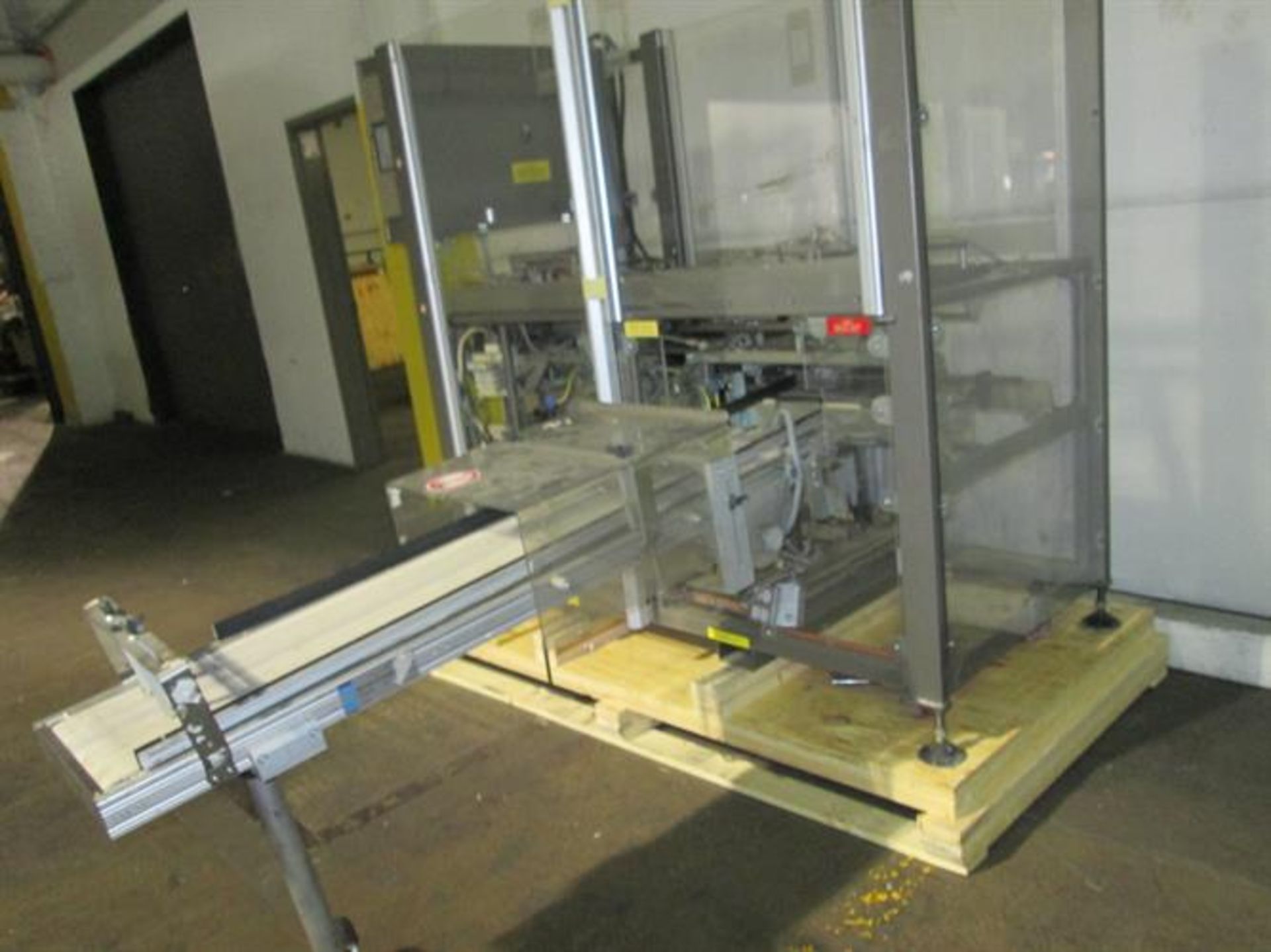 Marden Edwards Model B125LH/7 Box Overwrapper - Right Angle Infeed conveyor for boxes - Heaters - Image 4 of 18