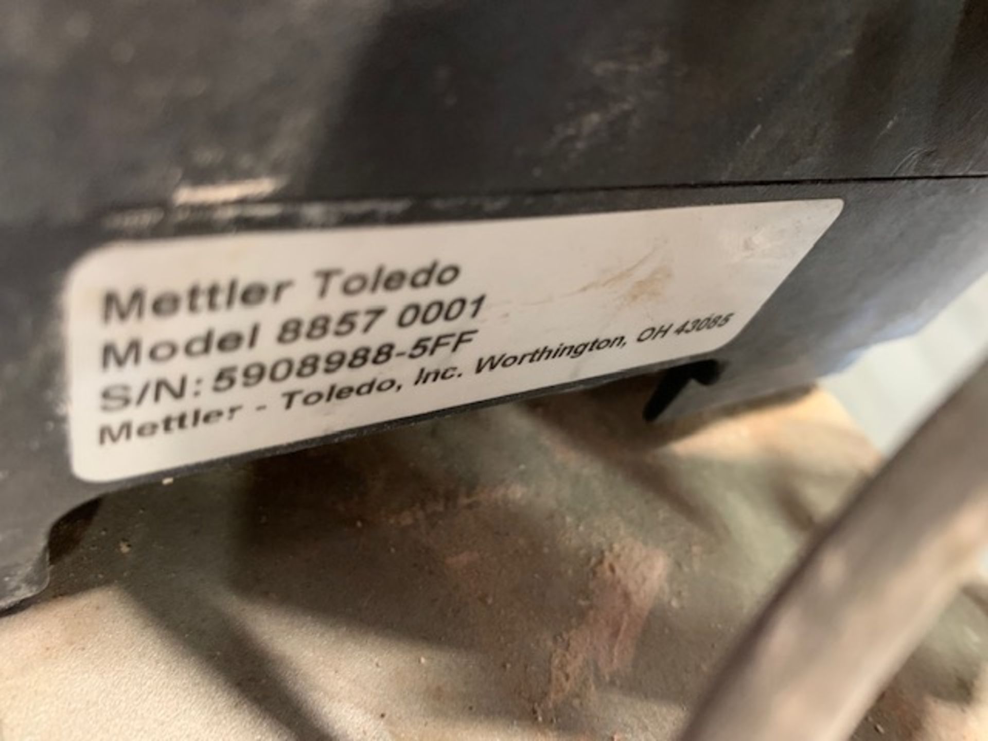 Metler Toledo 600 kg x .02kg Digital Platform scale with two ramps, 36" x 36" platform, printer. - Image 7 of 7