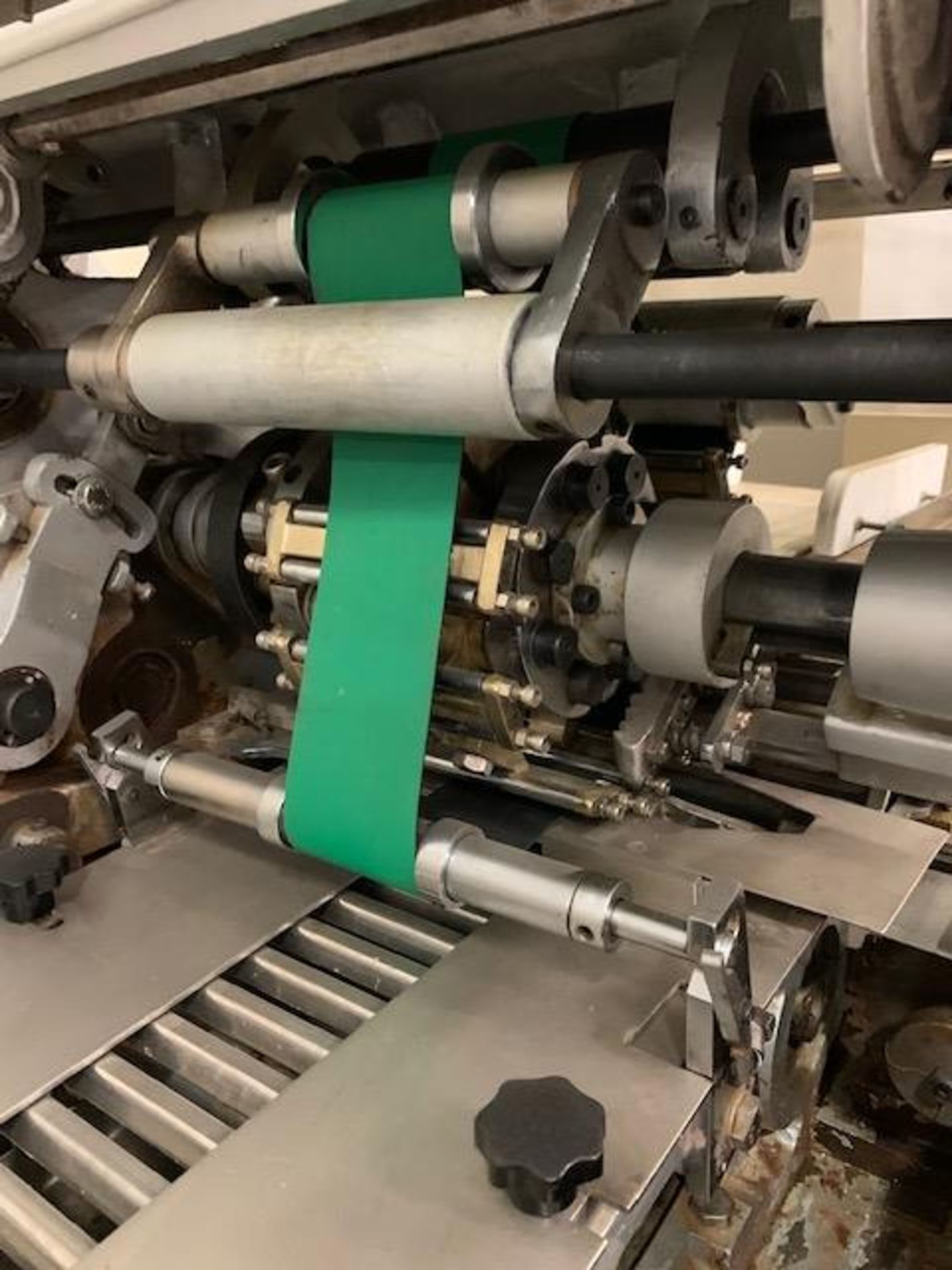 Autowrapper model Super 2000 Roll Wrapper, Set up to bunch wrap (12) pieces approx. 13/16" - Image 3 of 10