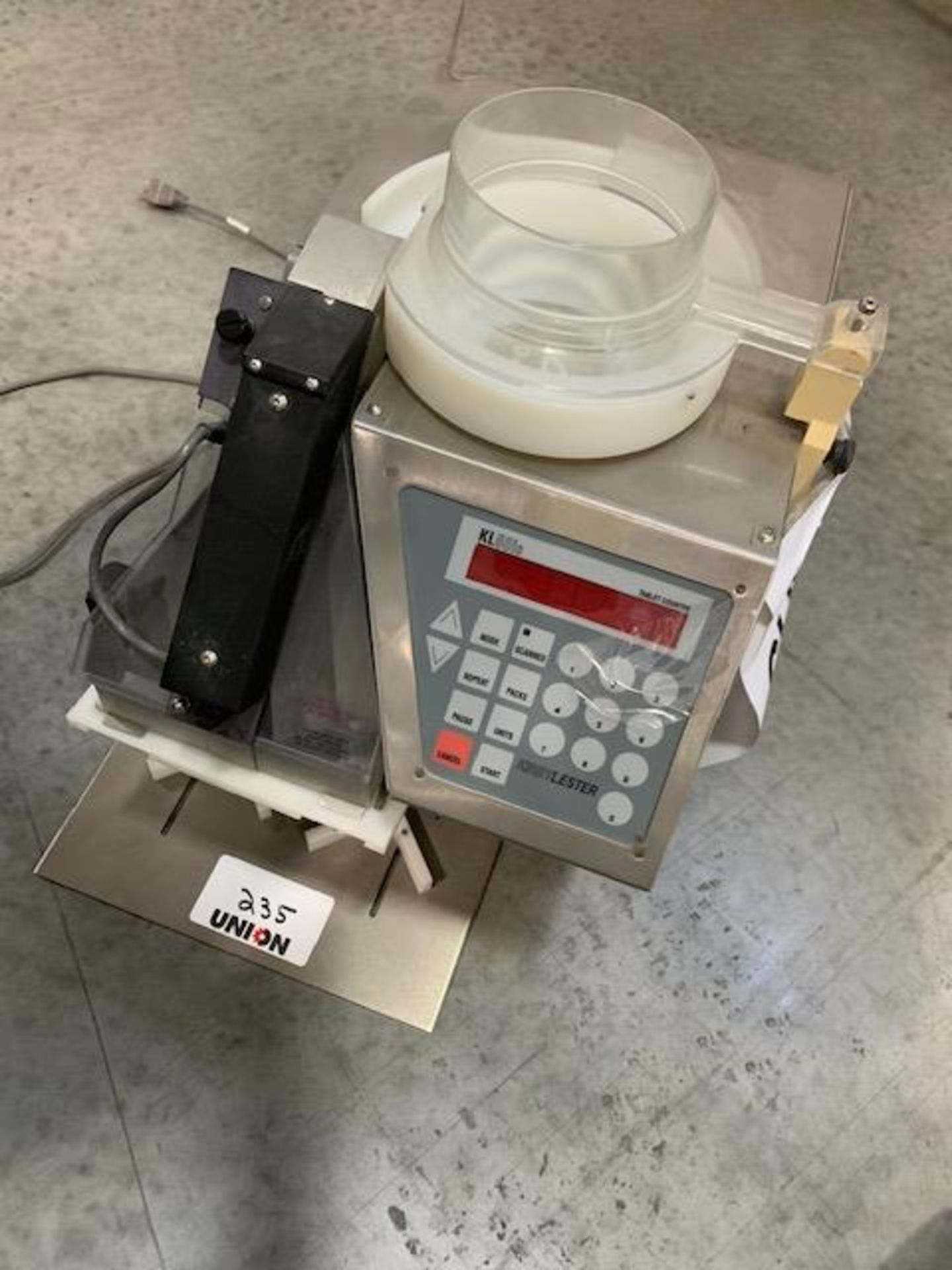 Kirby Lester Model KL50-ic Table Counter. Item#235 - Image 2 of 4