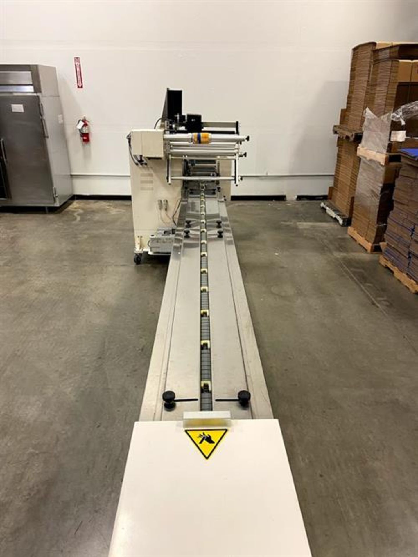 Ilapak Carrera 500 PC Horizontal Flow Wrapper - 1 Up 9-7/8" wide sealing jaws - 11.5 feet long lug - Image 20 of 22