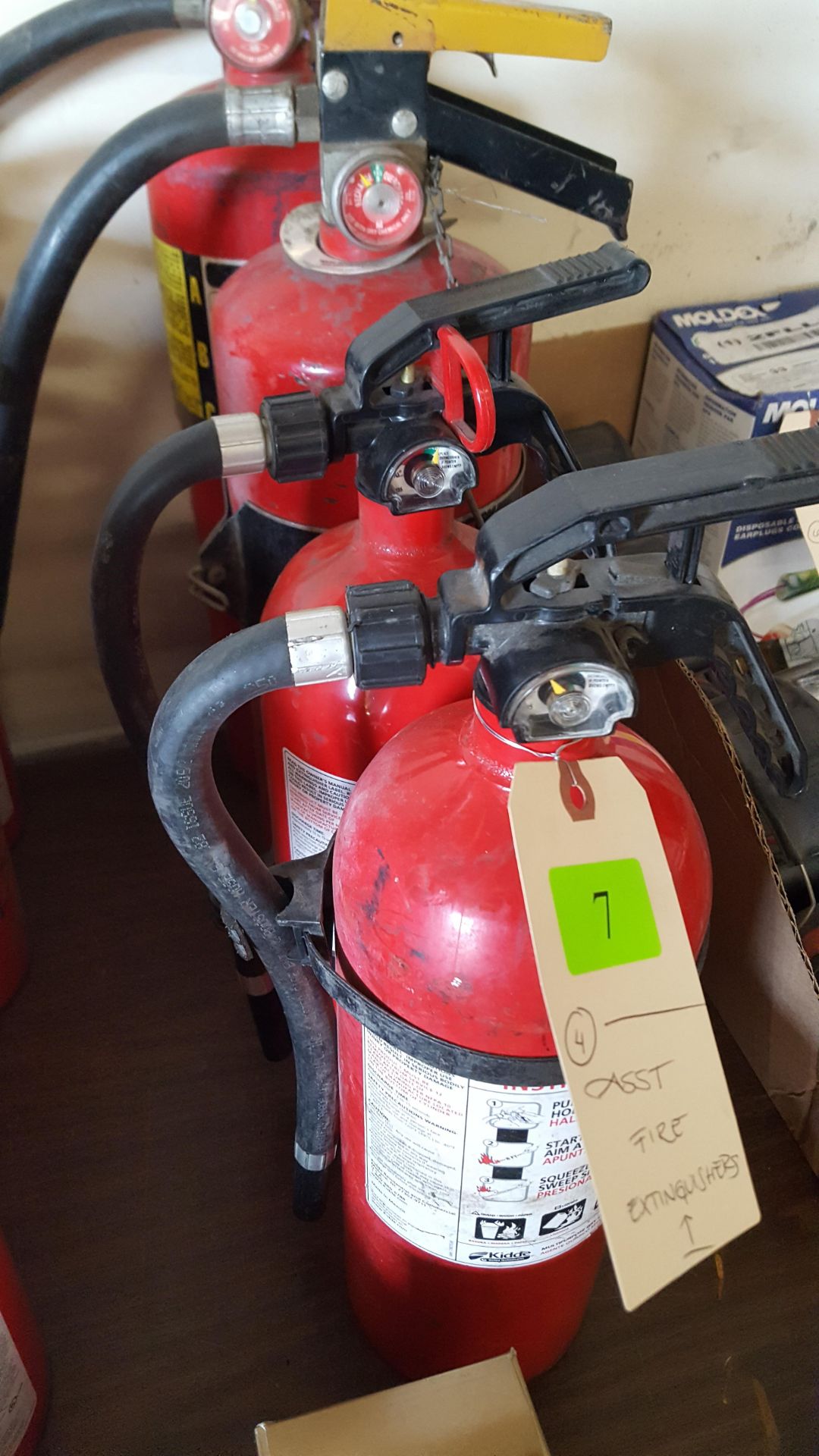 ASST FIRE EXTINGUISHERS