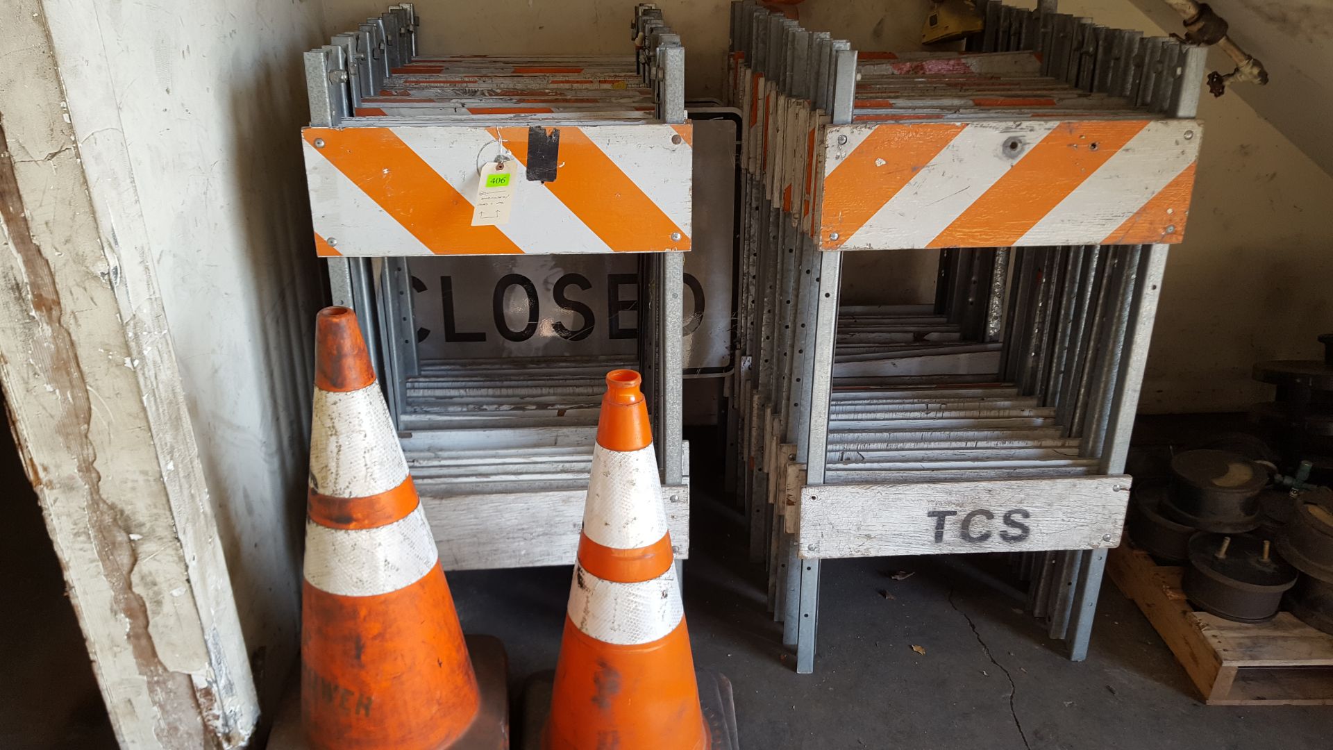 BARRICADE CONES ETC