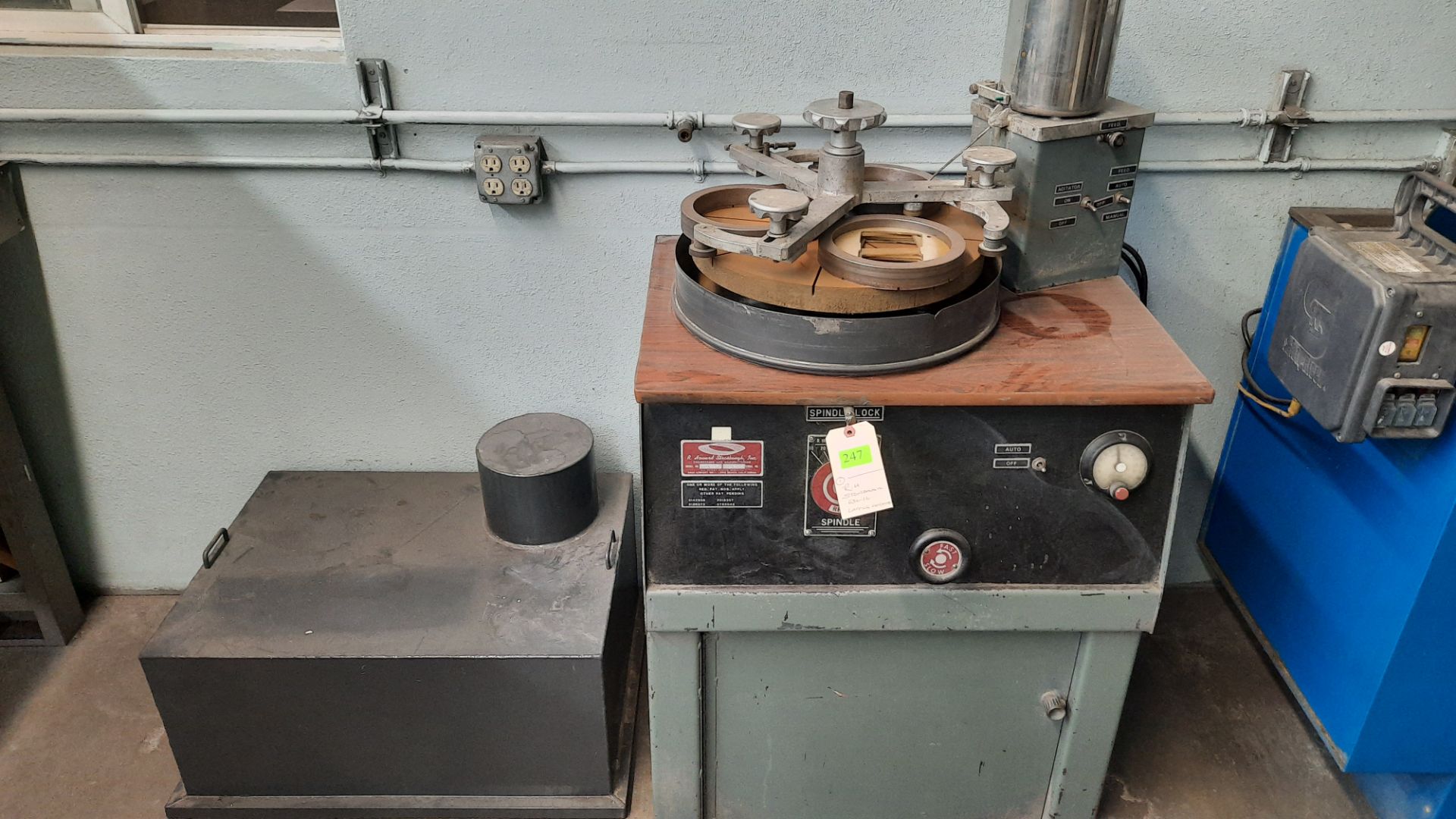 RH STRASBAUGH 6BK-16 LAPPING MACHINE