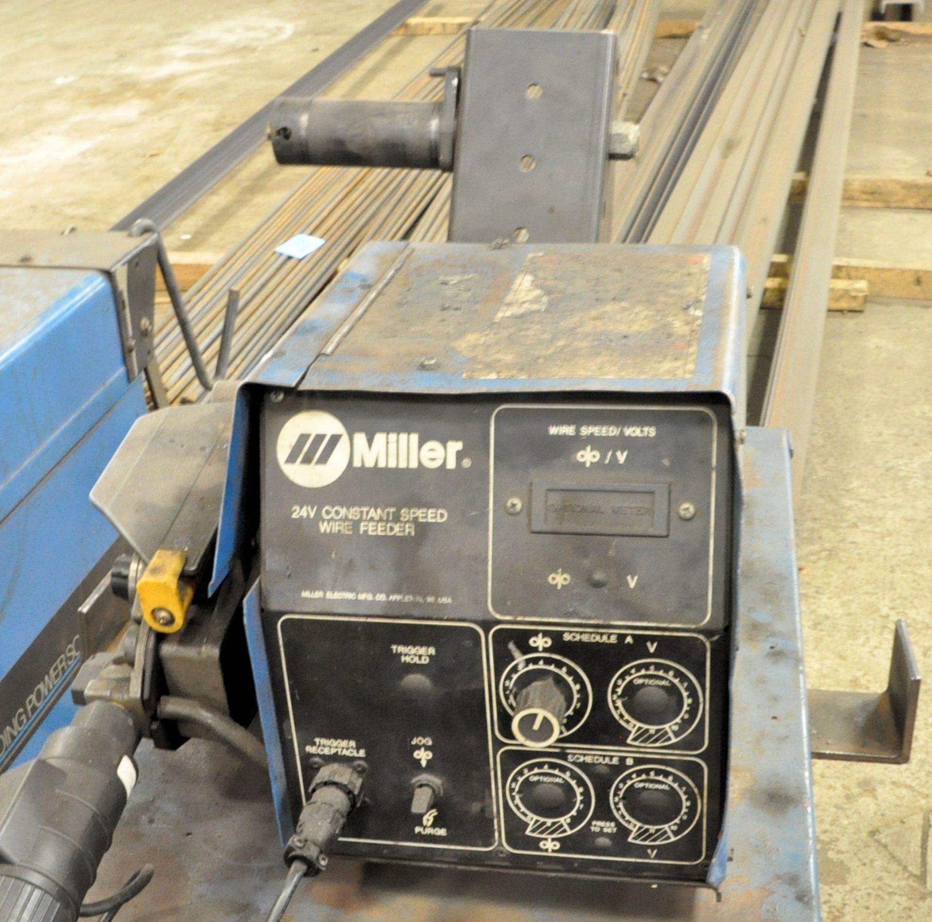 Miller Deltaweld 451, 450-Amp Capacity CV DC Arc Welding Power Source with Miller S-60 Wire Feeder - Image 2 of 3