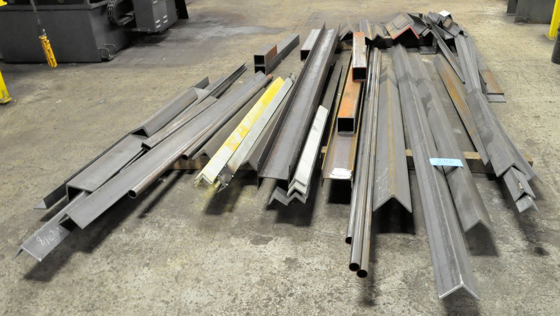 Lot-Steel Angle Iron, I-Beam, Hollow Square and Round Tube Stock, Various Widths and Lengths