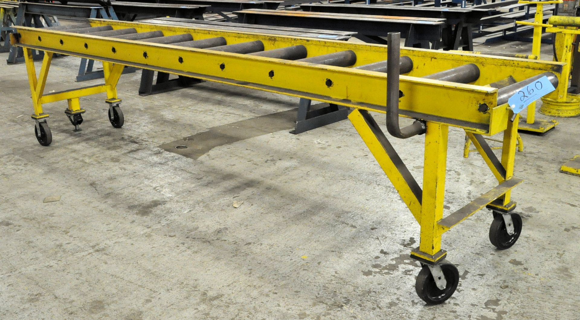 24" x 164" Portable Roller Conveyor, 3 1/2" Diameter Rollers