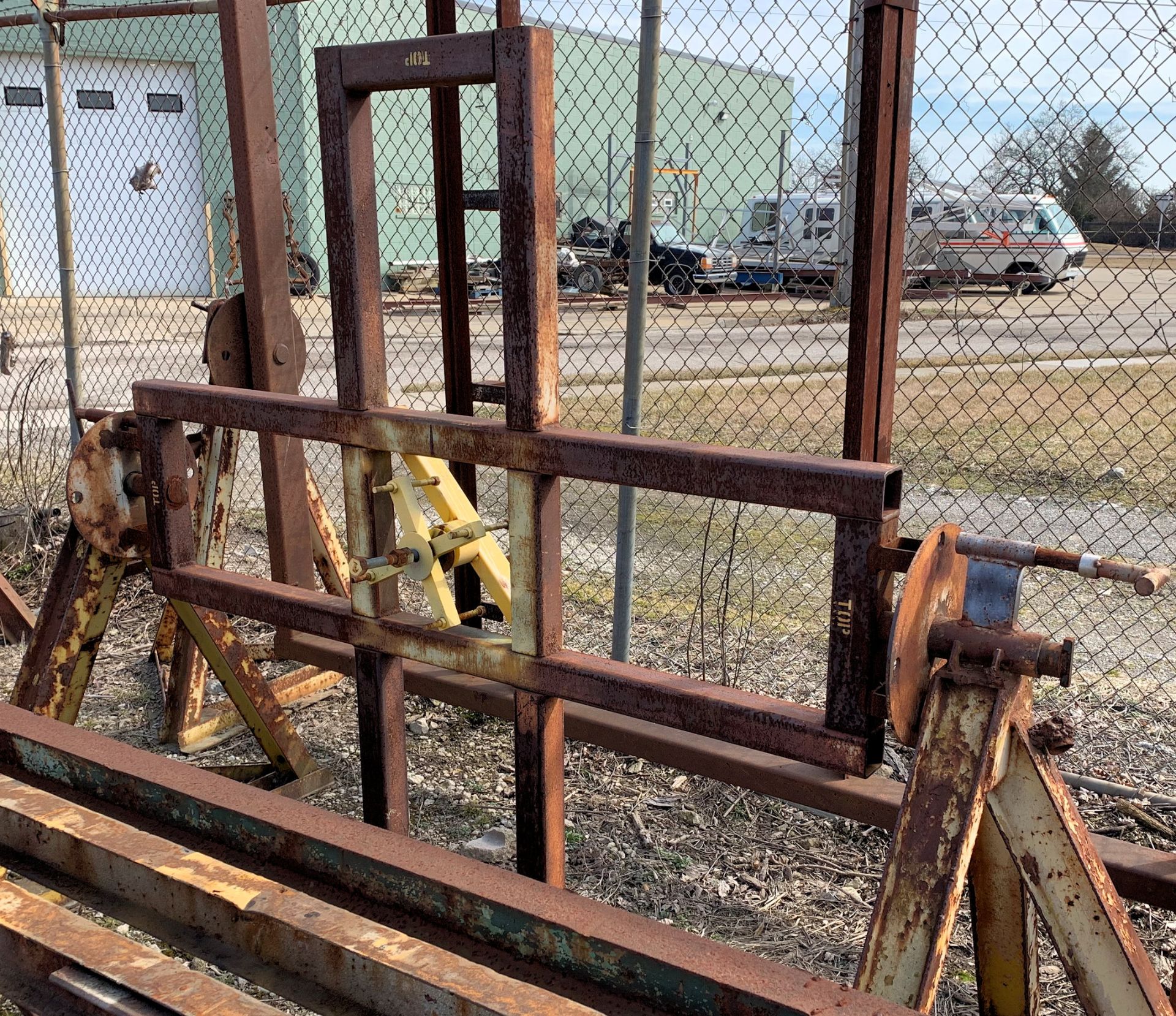 Flipper Fixture Jig, (Outside in Yard)