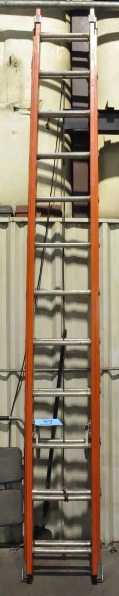 22' Fiberglass Extension Ladder