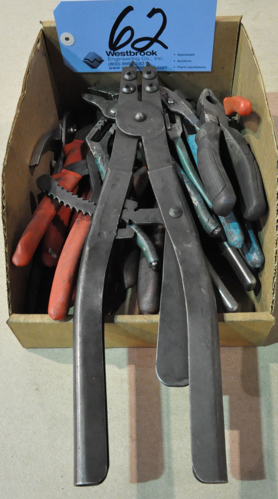 Lot-Pliers in (1) Box