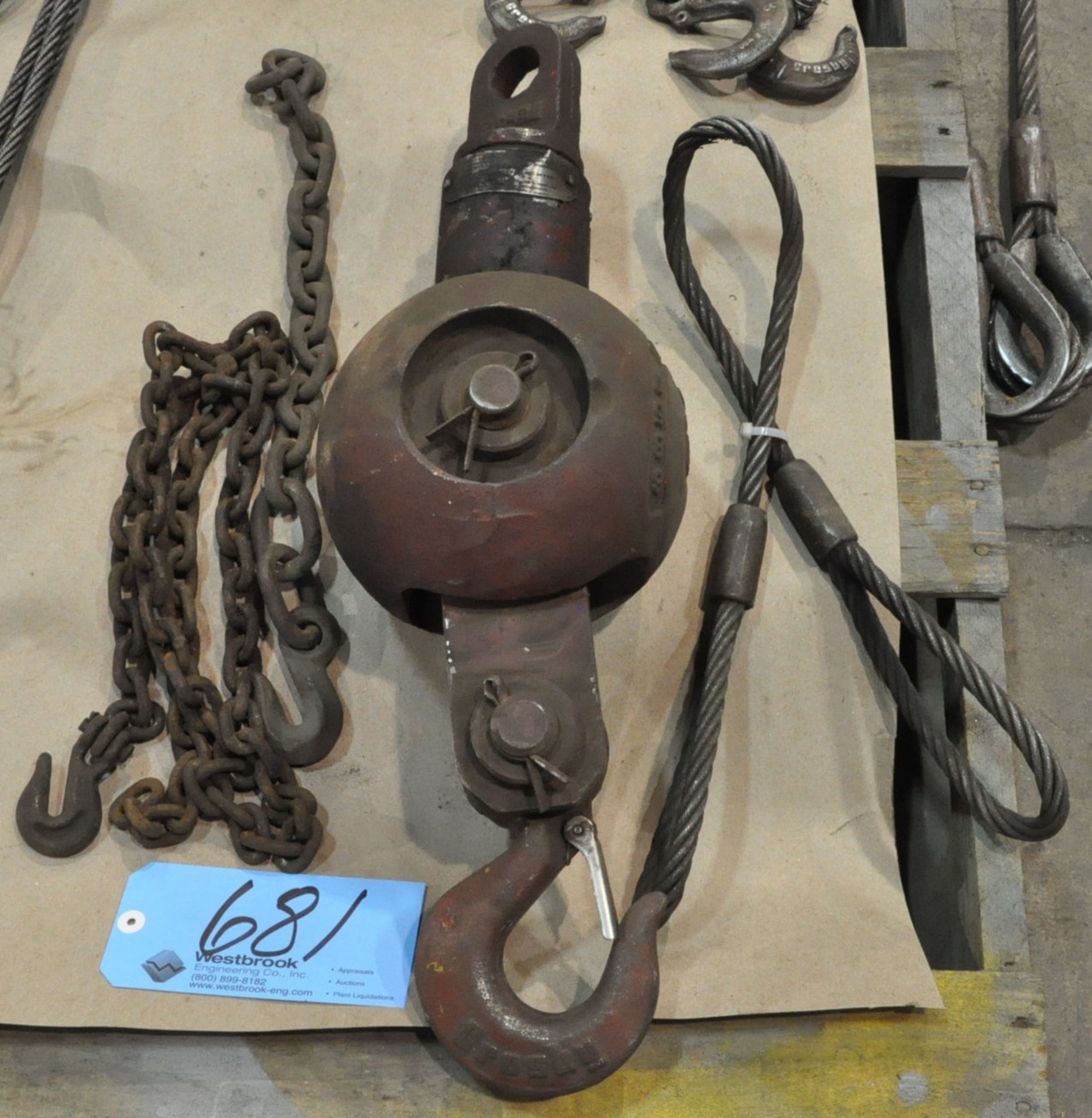 Lot-(1) DRH Crane Hook, (1) Small Cable Sling and (2) Short Chains