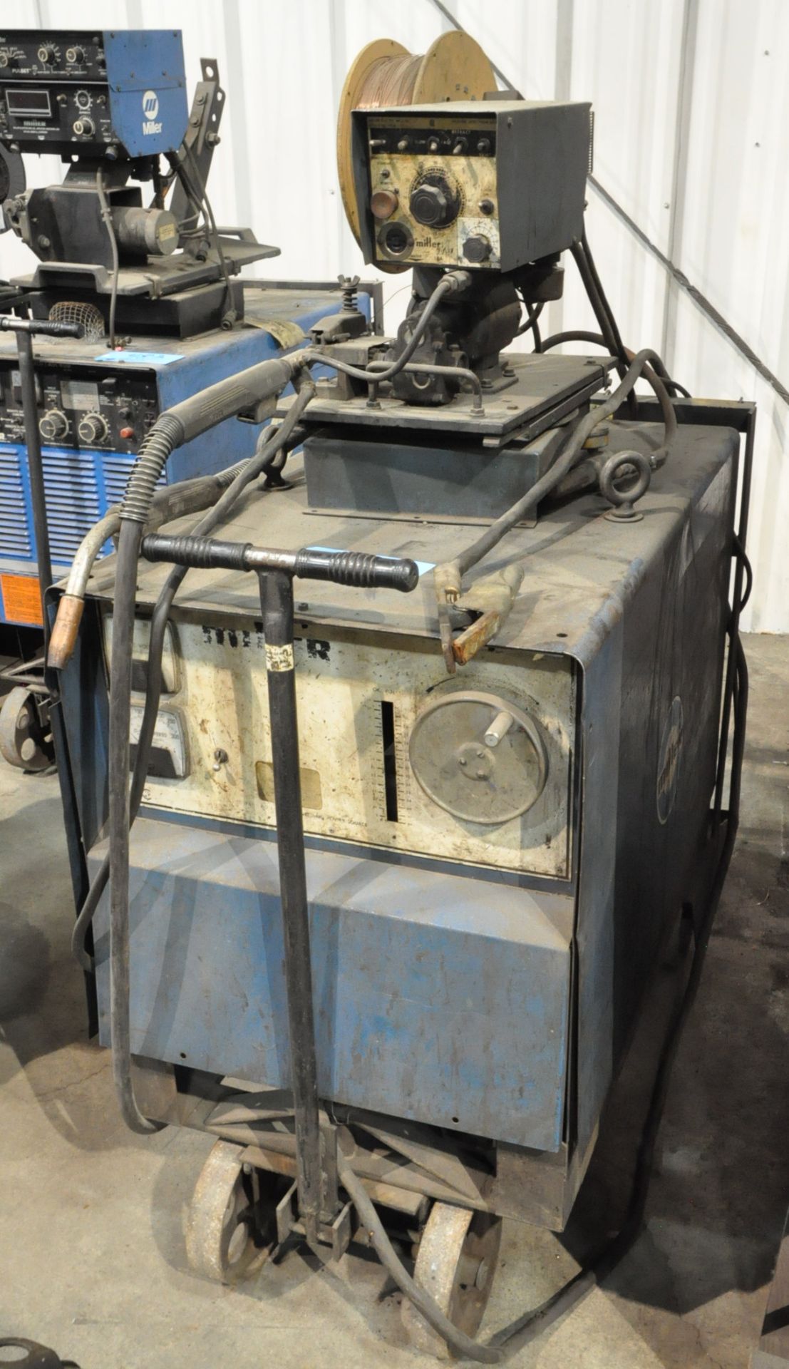 Miller Model CP-250TS, 250-Amp Capacity DC Arc Welding Power Source