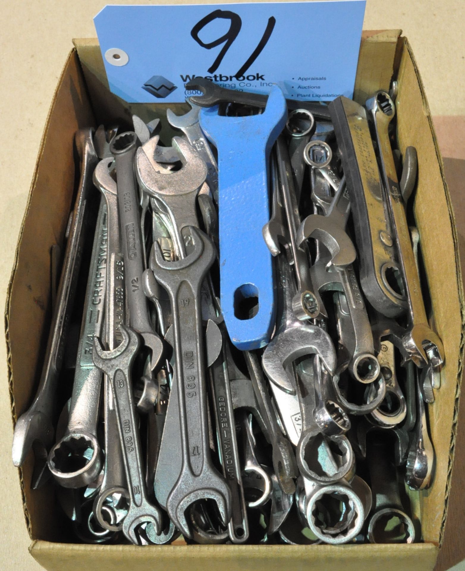 Lot-Mechanic Wrenches in (1) Box