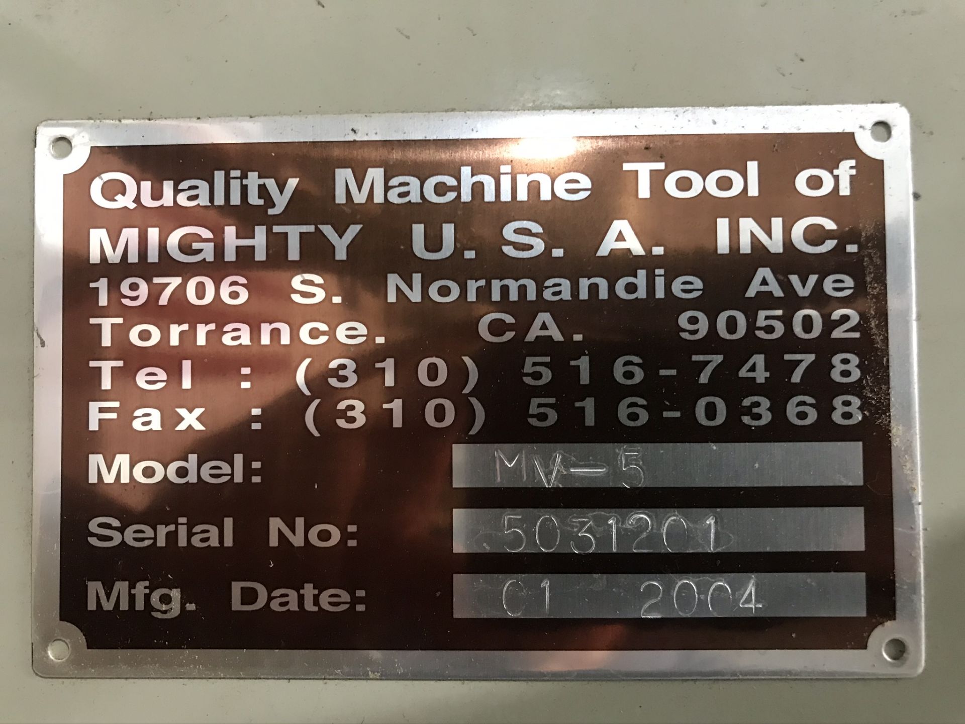 Comet Model MV-5, CNC Vertical Mill, Mitsubishi CNC Control, Power Drawbar, (2004) - Image 5 of 5