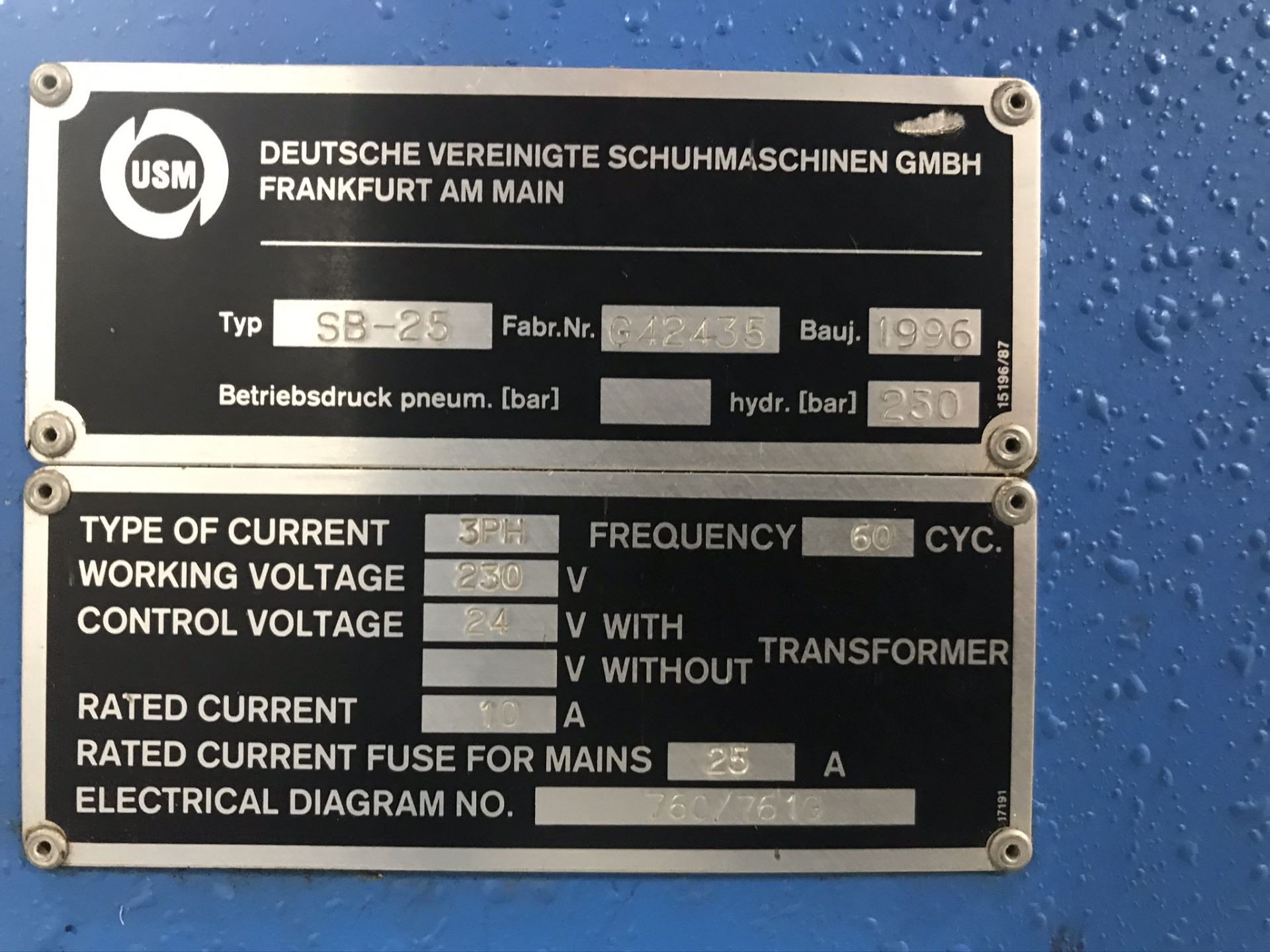 Samco SB-25 Clicker Press, 22 1/2" x 19" Ram Platen, 40" x 19 3/4" Bed Platen, 220 Volt, 3-Phase - Image 3 of 3