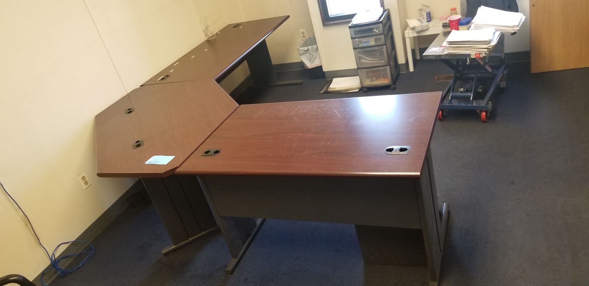 L shaped desk with file drawer - Image 3 of 3