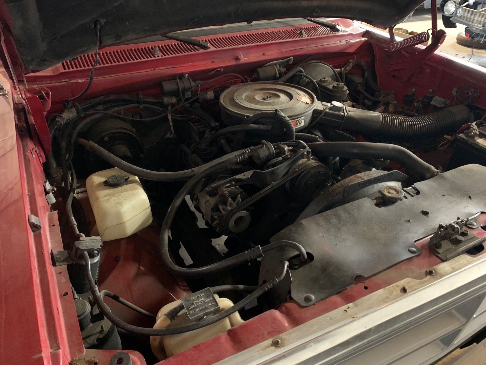 1990 Dodge Ram Charger 4x4, Super Clean No Rust, Runs and Drives Great, 360 V8 Engine - Image 13 of 15