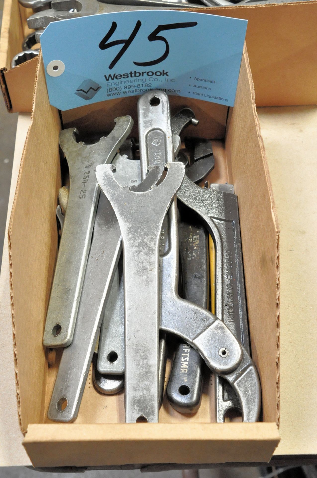 Lot-Spanner and Grinder Wrenches in (1) Box