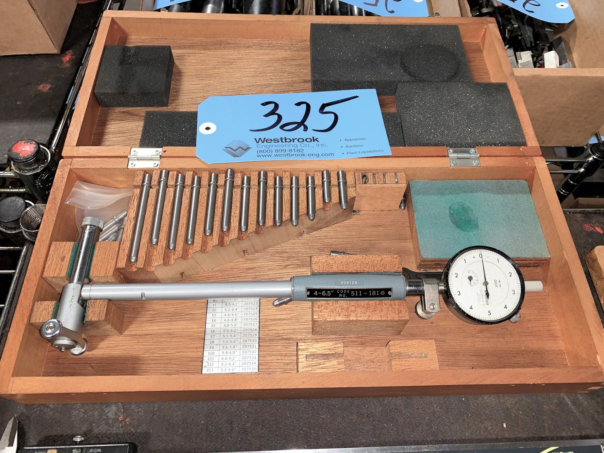 Mitutoyo 2923-10 Dial Bore Gage set with Case