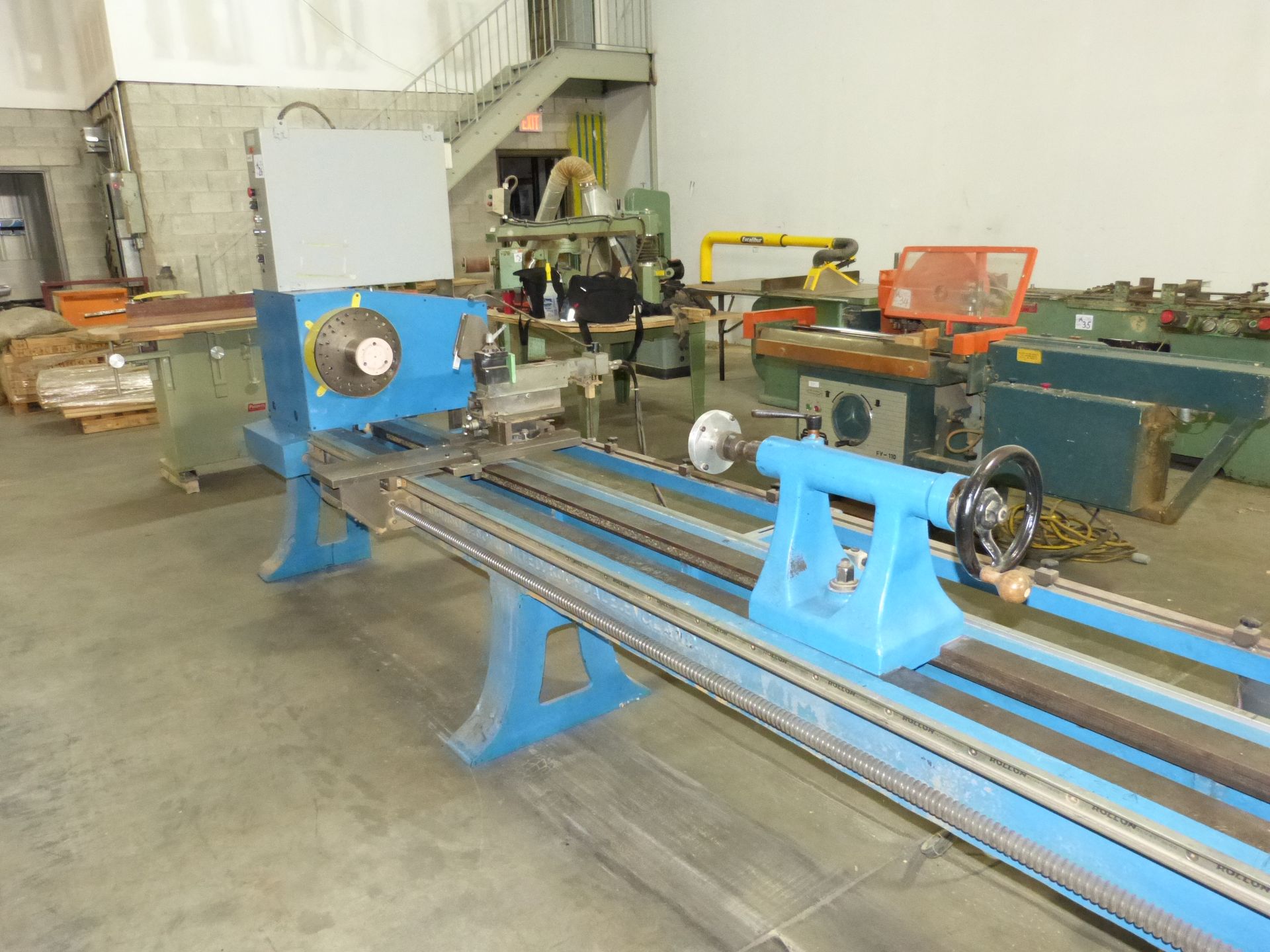 BOLTON CUSTOM WOOD TURNING LATHE, 17' CENTERS, DUPLOMATIC HYDRAULIC POWERED CROSS SLIDE - Image 2 of 9