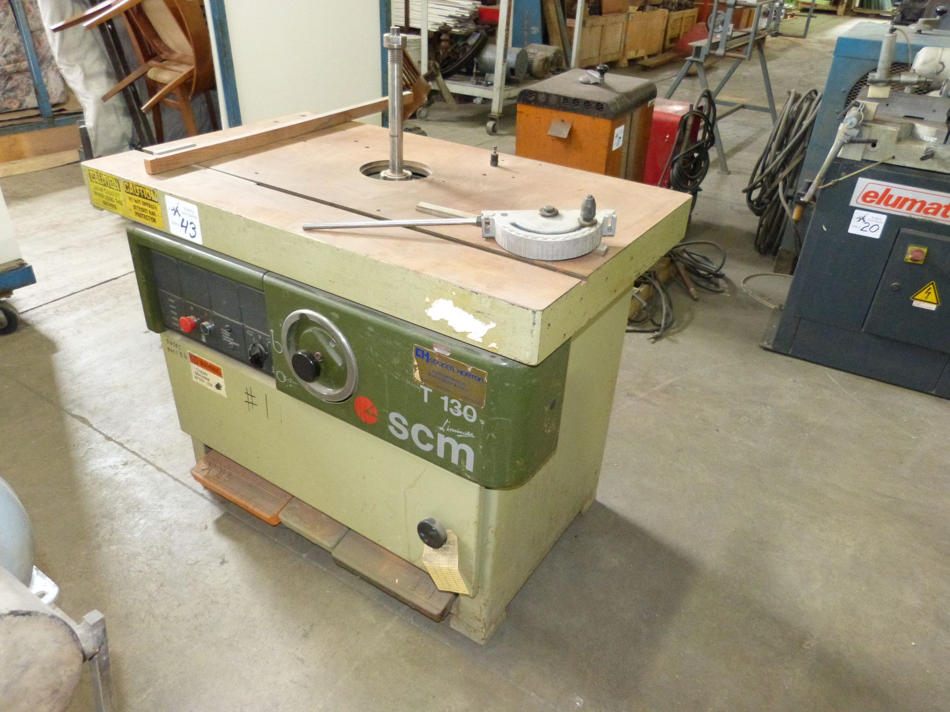 SCM MODEL T130 SPINDLE MOULDER TABLE SIZE:1200x720 MM, MOTOR OUTPUT 5,5 Kw SPINDLE DIAMETER:30 MM - Image 2 of 3