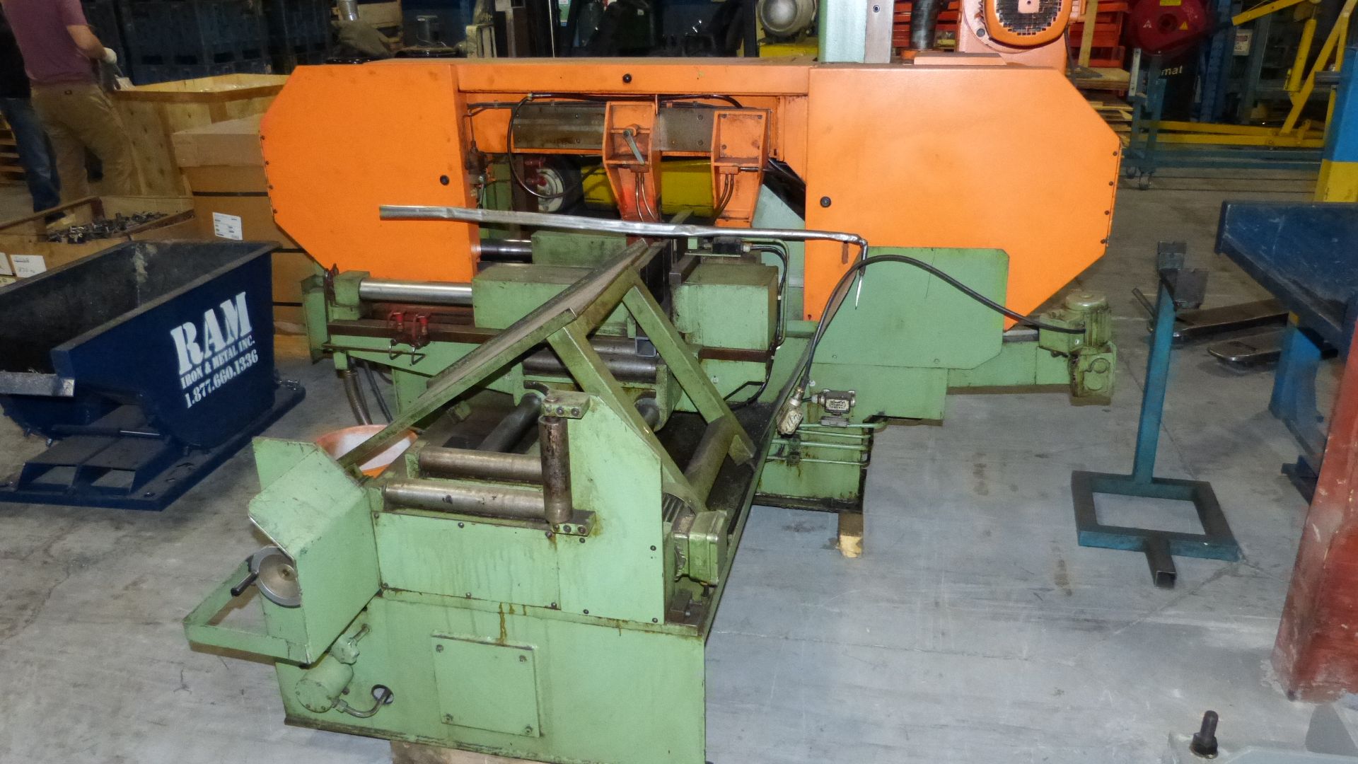 Kasto Model HBQA 34C/380A Horizontal Bandsaw, 15" x 18" Capacity, Like New Condition. - Image 3 of 5