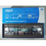 Dapol - An OO gauge 1:76 scale Class 68 Diesel Locomotive by Dapol # 4D-022-002 '68005' Defiant DRS