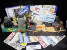 Hornby Dublo, Triang and similar - A large collection of Hornby Dublo, Hornby OO gauge accessories,