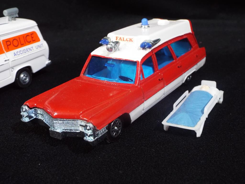 Dinky - Eight unboxed Dinky Emergency Vehicles. - Image 3 of 4