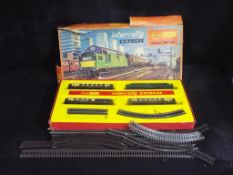 Hornby - A boxed Triang Hornby RS9 OO gauge Inter City Express Pullman Passenger set containing a