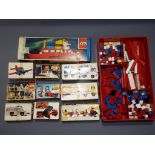 Lego - A quantity of boxed and loose Lego kits to include Legoland Boats, 6821, 606, 600, 6609, 885,