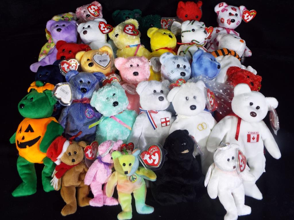 Ty Beanie Collection - a good mixed collection of 30 Ty Beanie and similar bears with original