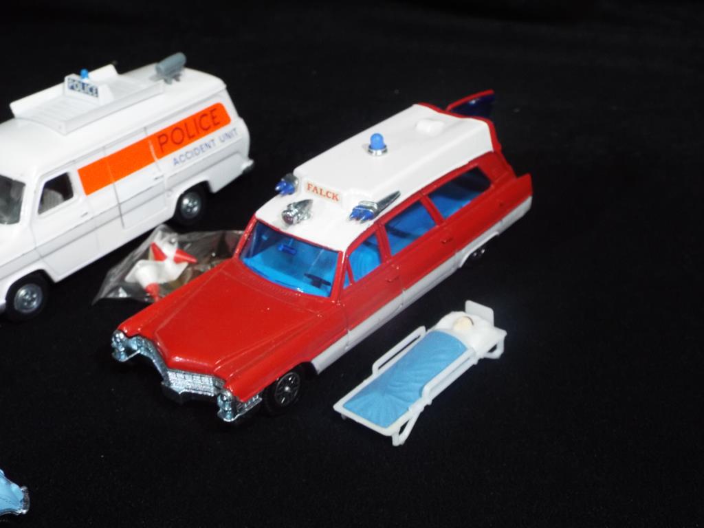 Dinky - Eight unboxed Dinky Emergency Vehicles. - Image 4 of 4