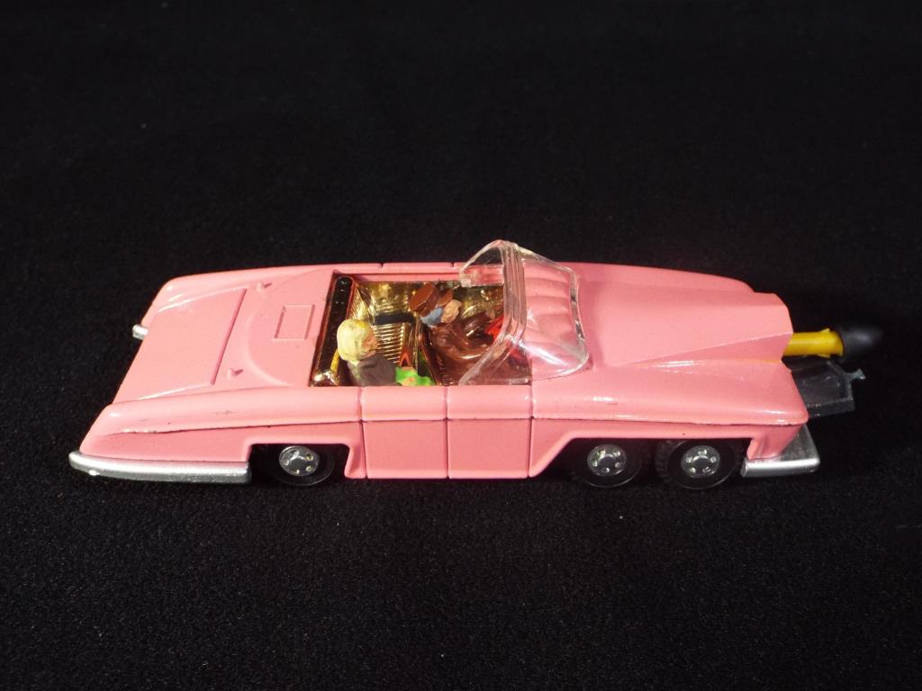 Dinky - An unboxed Dinky 100 'Thunderbirds' Lady Penelope's FAB 1.