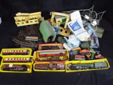 Model Railways - Hornby Dublo, Dinky - a large collection of Hornby Dublo accessories, track,