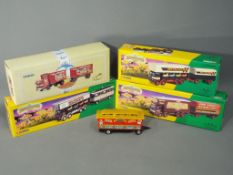 Corgi - 5 Corgi Showmans predominately boxed diecast model vehicles.